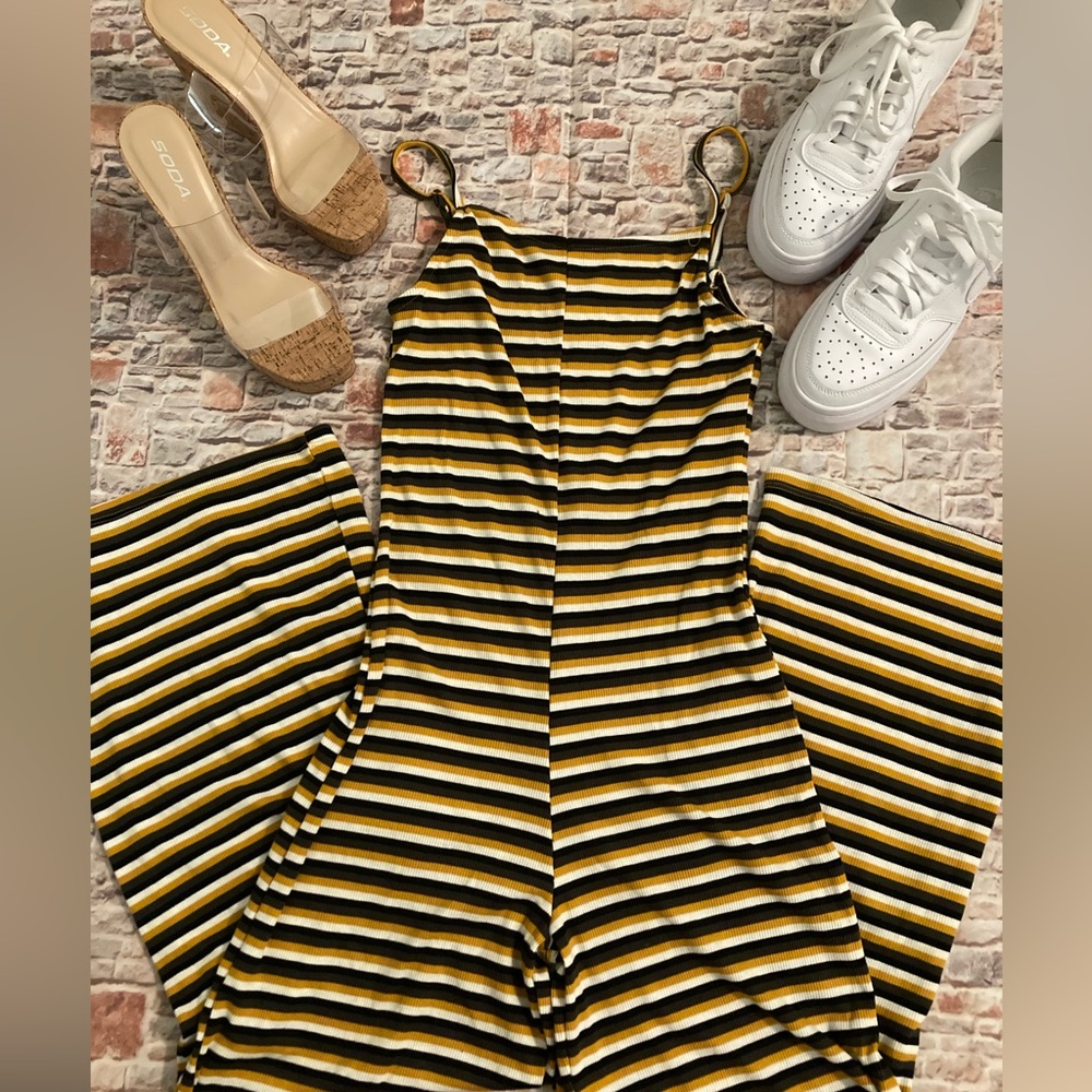 NWT| Size S | Jumpsuit Yellow, White,
and Green